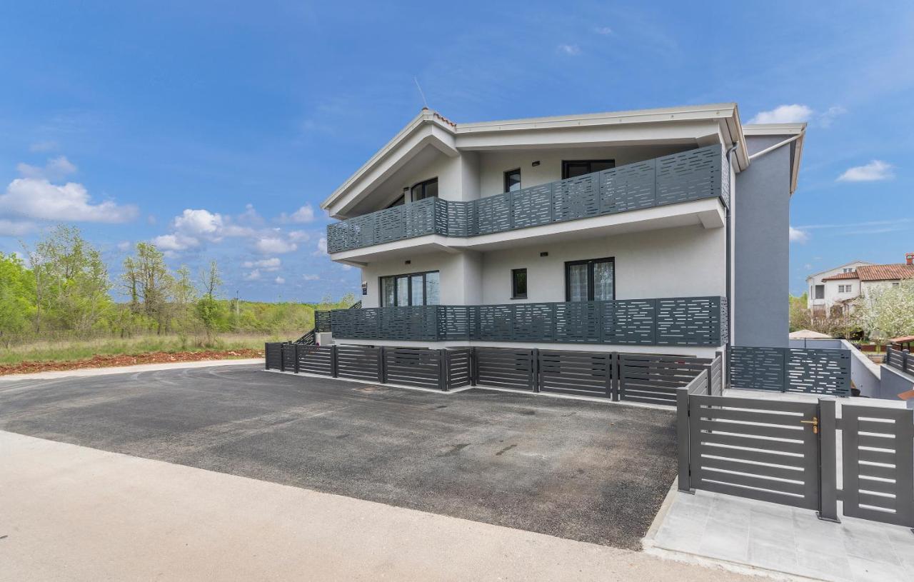 Apartmani Natalija Porec Bagian luar foto