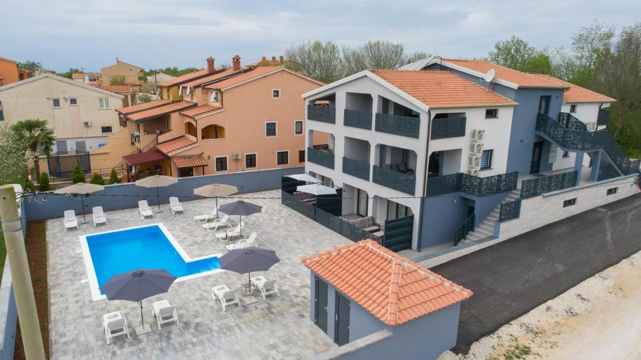 Apartmani Natalija Porec Bagian luar foto